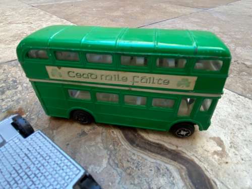 Ireland die cast double decker Irish green bus with 2 London black cab cabs