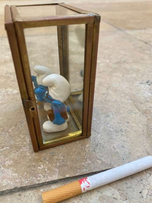 vintage peyo smurf pair digger book smurfs brass in glass mirror back display case box