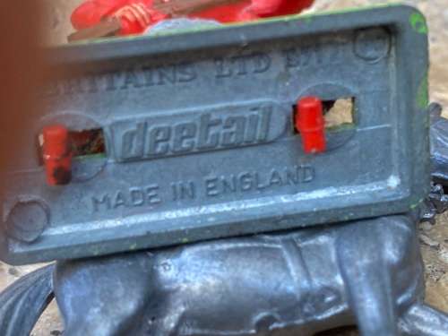 vintage deetail british soldier with lead horse
