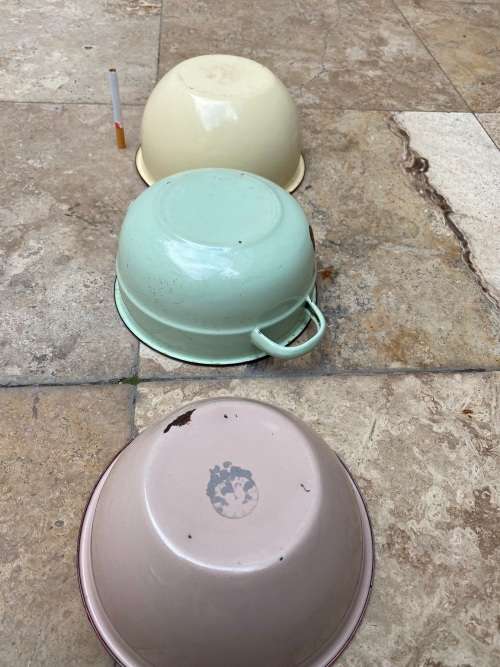 vintage judge cream and green enamel mixing bowl , pink and red rim with green enamel bowl