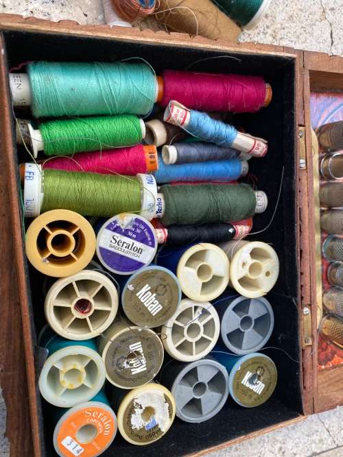 vintage sewing kit wooden box with cotton thread 8 thimbles thimble lot and sheffield scissors