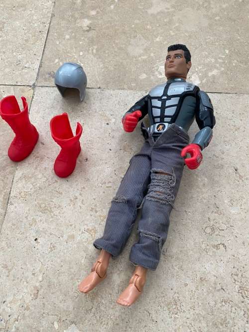 vintage action man mission figure hasbro 2000 with helmet and red boots