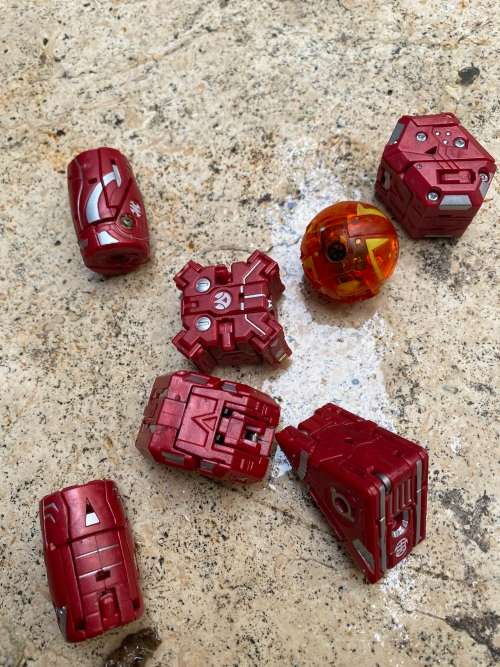 vintage lot of 7 mini transformer transformers