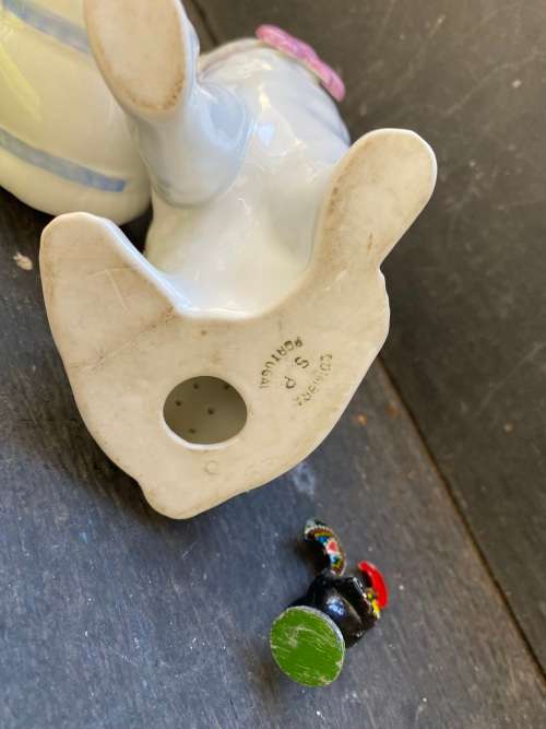 vintage collectable ceramic cat with coin purse made by Coimbra SP Portugal toothpick holder