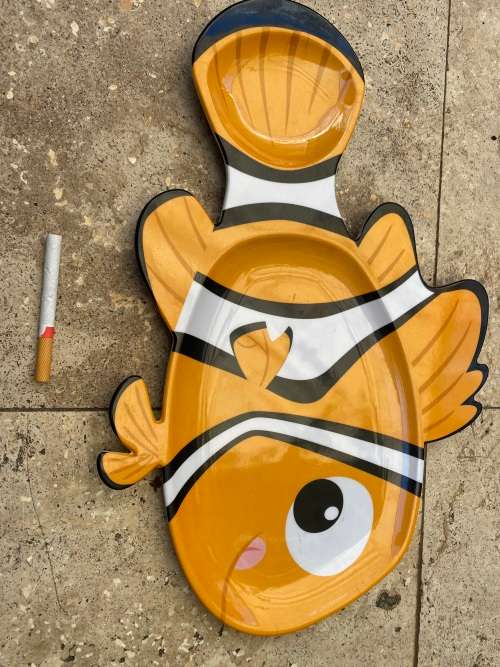 disney store rare nemo melamine compartment fish plate platter