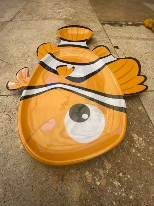 disney store rare nemo melamine compartment fish plate platter