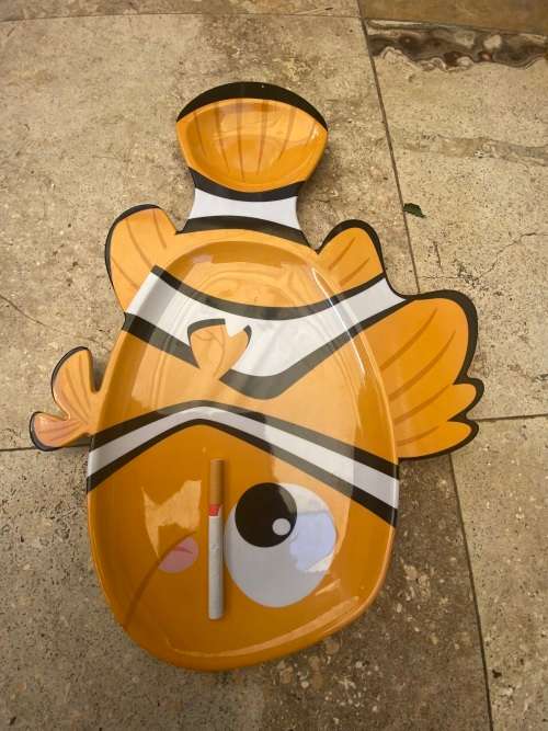 disney store rare nemo melamine compartment fish plate platter