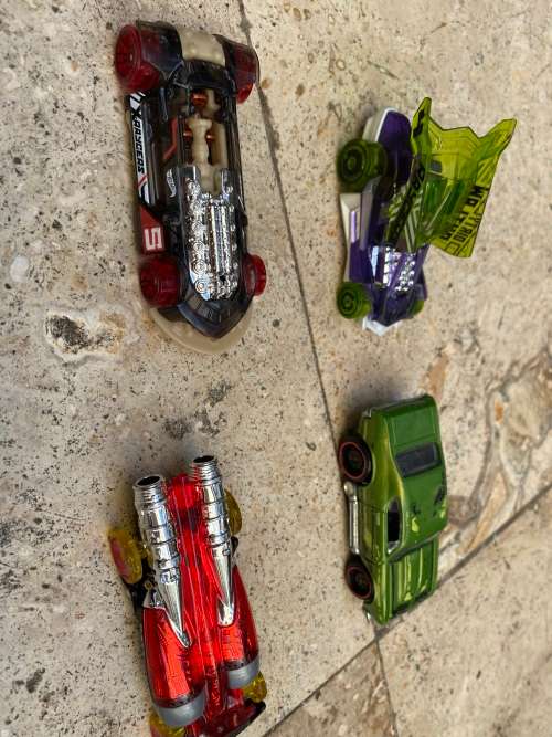 hotwheels car lot of 5 including matchbox seed shaker new