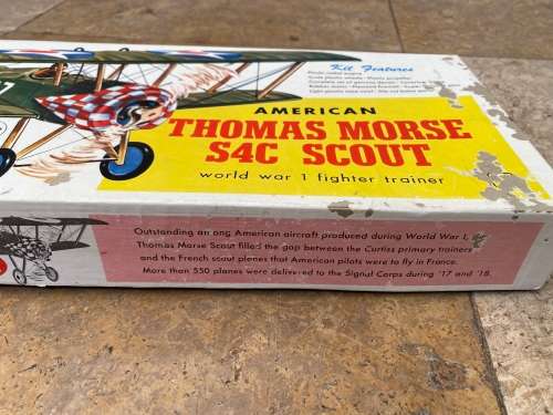 vintage GUILLOW`S THOMAS MORSE S4C SCOUT BALSA FLYING MODEL PLANE model KIT # 201 USA