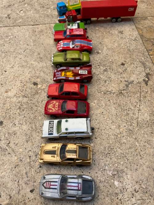 vintage lot of HONG KONG playart diecast cars of 10 and one kidco truck 1979 with car case