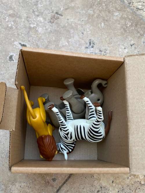 vintage playmobil elephant 1980 with zebra and Lion figures figure