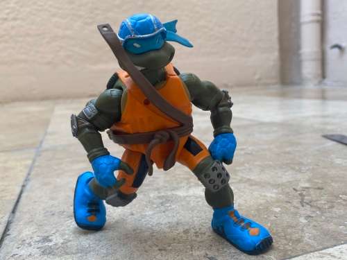 2003 Mirage Studios Playmates teenage turtle Leonardo figure