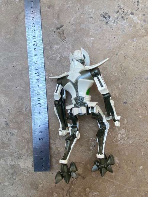 vintage starwars star wars  hasbro 2004 figure robot
