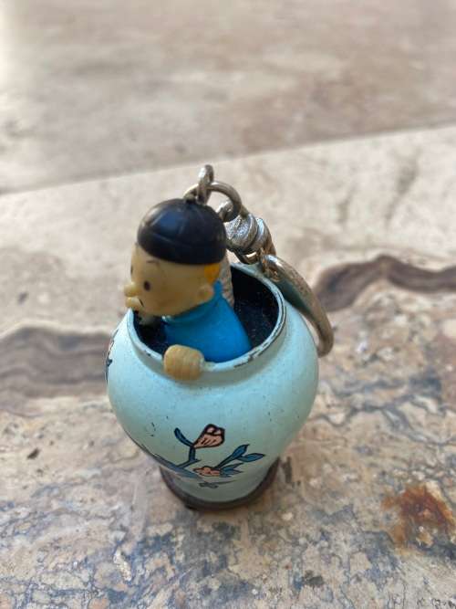 vintage ultra rare tintin snowy in flower pot keyring by herge