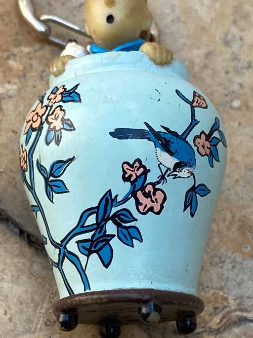 vintage ultra rare tintin snowy in flower pot keyring by herge