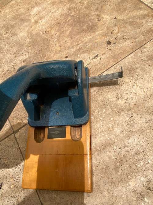 vintage heavy steel , the Uno Senior , paper punch