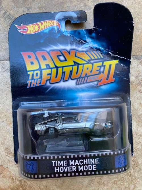 hot wheels back to the future 2 , time machine hover mode die cast