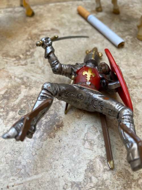 Schleich horse pair with Schleich knight rider figure on black knight medieval horse