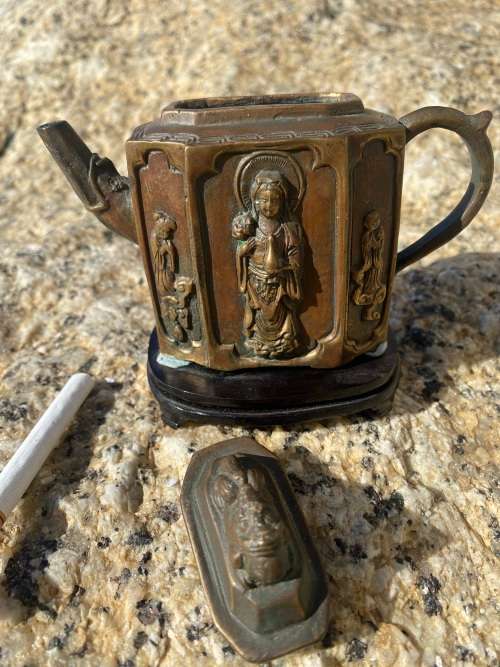 antique bronze chinese teapot tea pot Guan yin , rare signed