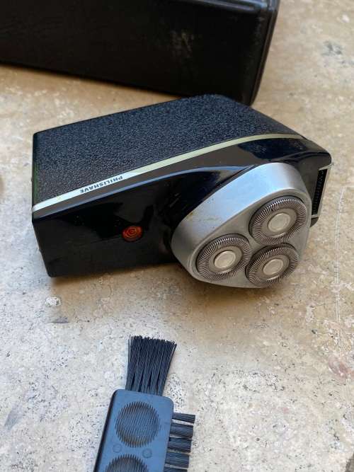 vintage philips philishave in packaging untested