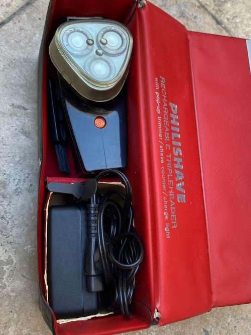vintage philips philishave in packaging untested