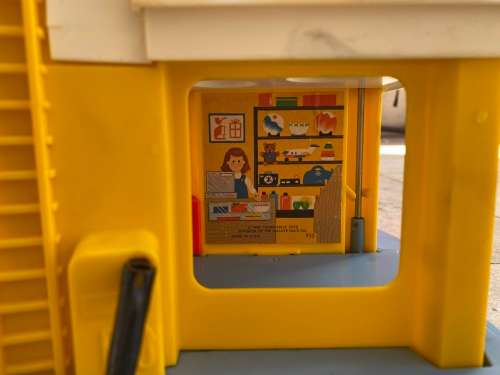 vintage fisher price airport playset 1980 no 933