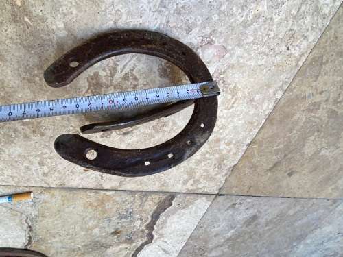 vintage horse shoe horseshoe coat hook pair