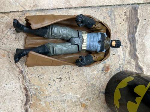 Knightmare Batman figurine / Dawn of justice with batman DC  mug cup