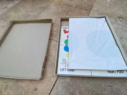 Milton Bradley twister 1993