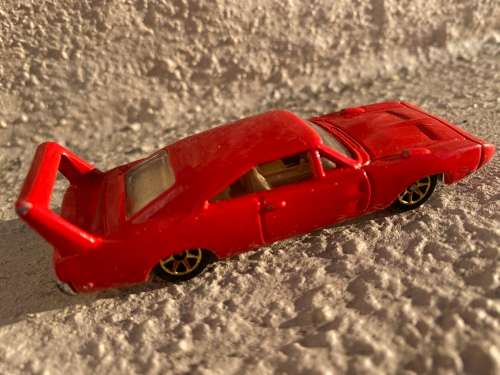 hot wheels dodge charger dodge daytona made in 1995 diecast car