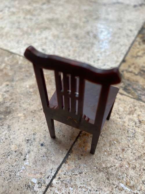 vintage doll house furniture 4 chairs and dresser J.P CO usa