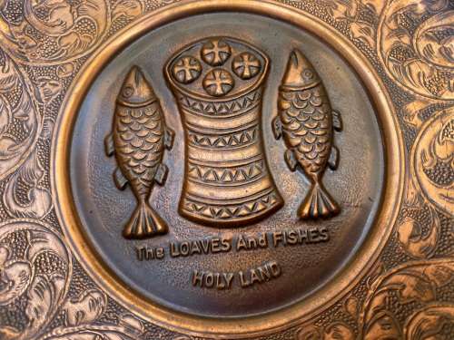 vintage the loaves & fishes holy land  Israel ornate copper wall plate