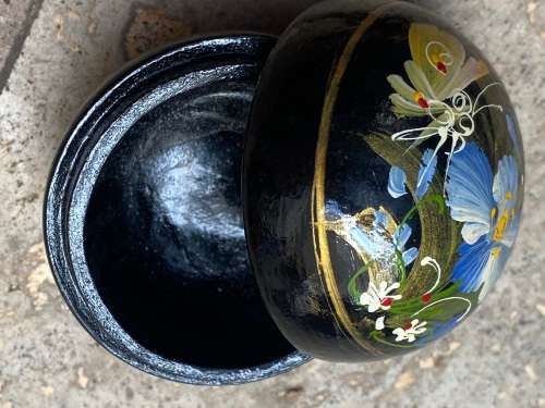 vintage hand painted trinket box wood round