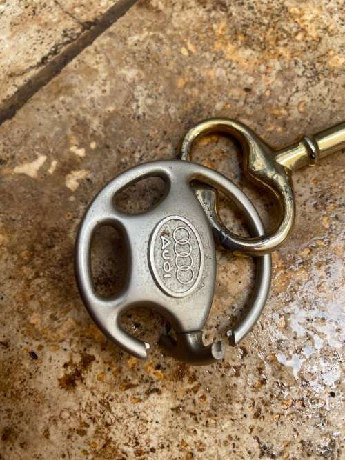 audi sports car steering wheel keychain key ring