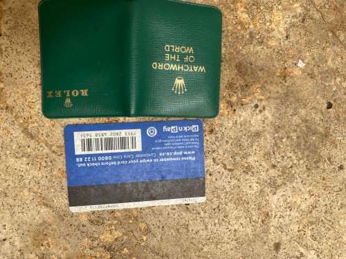 SUPER RARE VINTAGE ROLEX NEEDLE and SAFETY PIN SET IN ORIGINAL VINYL WALLET