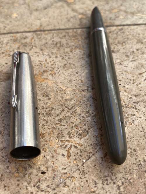 vintage Parker fountain Pen 21  made in USA gun metal grey