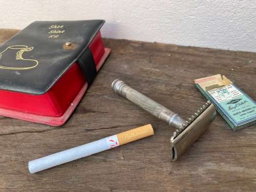 vintage sheffield wardonia 3 piece razor made in UK