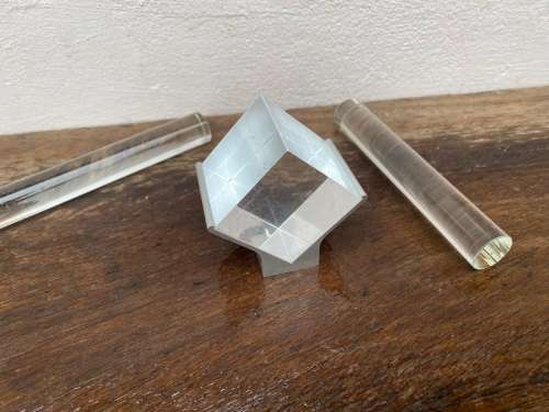 Rare BUSSE DESIGN ULM photo frame, Small lucite cube on solid aluminum base