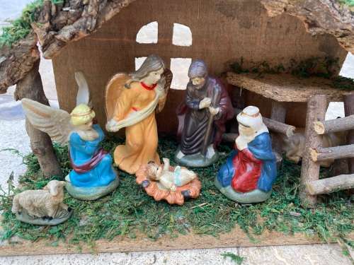 Vintage nativity set 8 piece ,  crèche de Noel