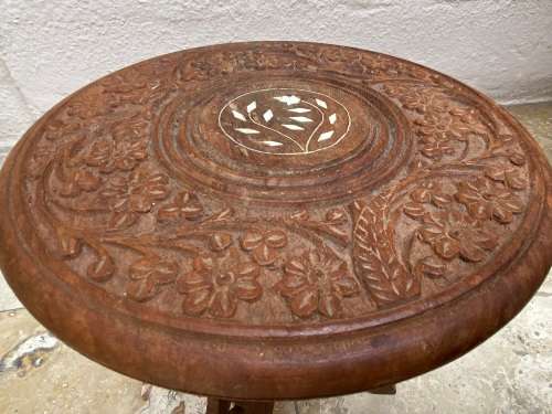 Vintage rosewood India small folding table stand sheesham inlaid detail