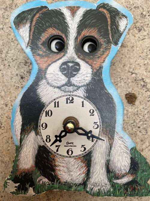 Dog mini cuckoo clock moving eyes for collectors Germany