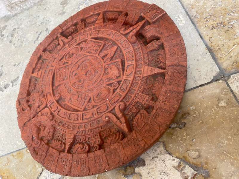 Vintage Aztec Mayan calendar wall hanging plaque