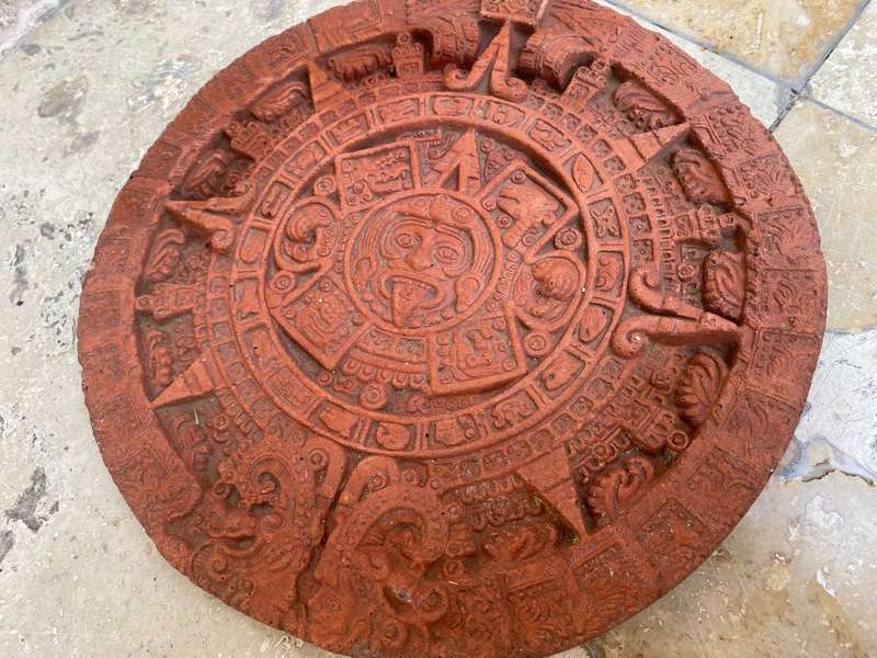 Vintage Aztec Mayan calendar wall hanging plaque