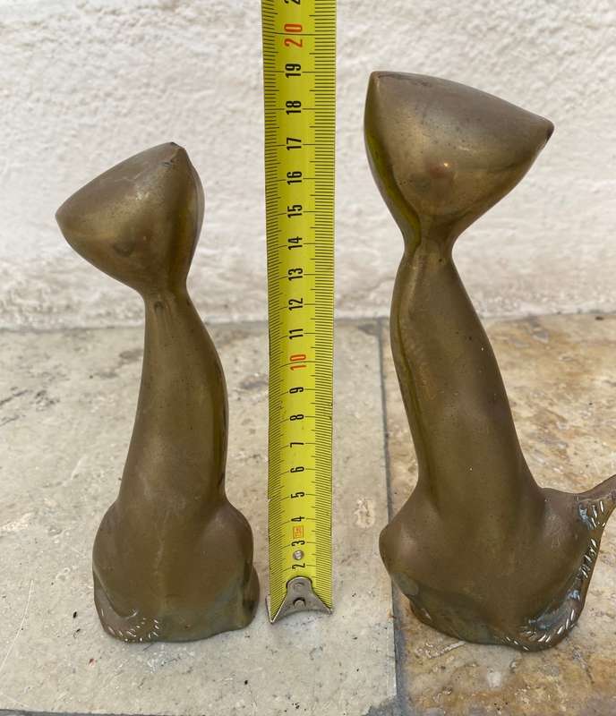 Vintage Hand Crafted Solid Brass Cat Figurines Taiwan pair