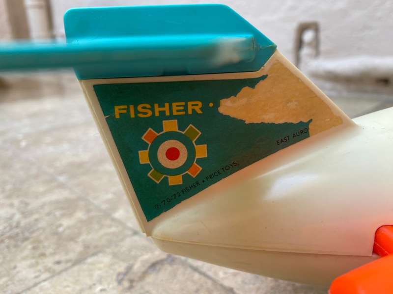 Vintage 1972 fisher price 183 fun jet air plane husband wife stewardess luggage blue wing USA