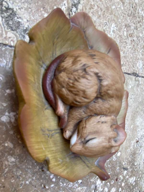 Vintage porcelain Akita chipmunk mouse sleeping  on leaf hand painted Japan numbered