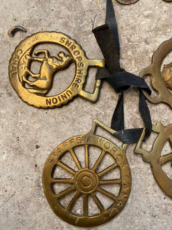 Horse brass lot of 6