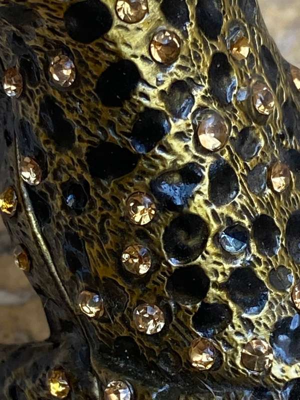 Leopard hinged trinket box