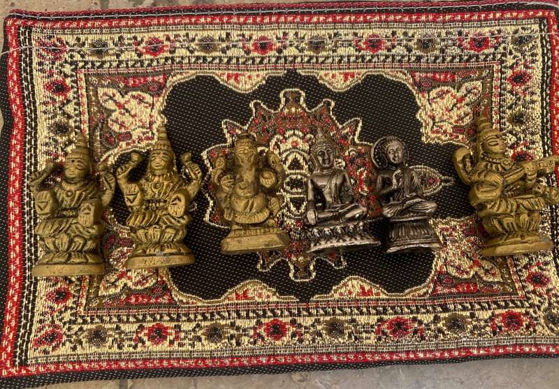 Small Brass Buddha lot of 6 in Turkish purse red black