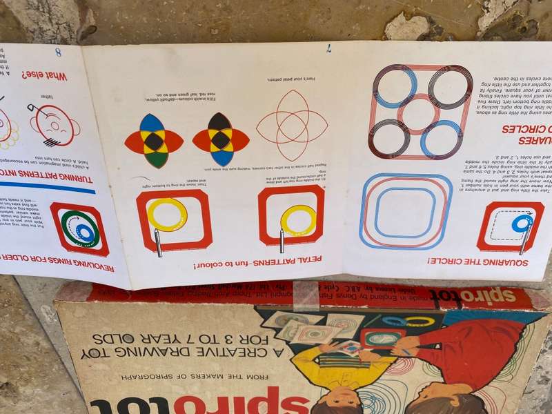Vintage Spirograph spirotot Denys fisher complete